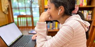 How to use student testimonials in choosing a college?